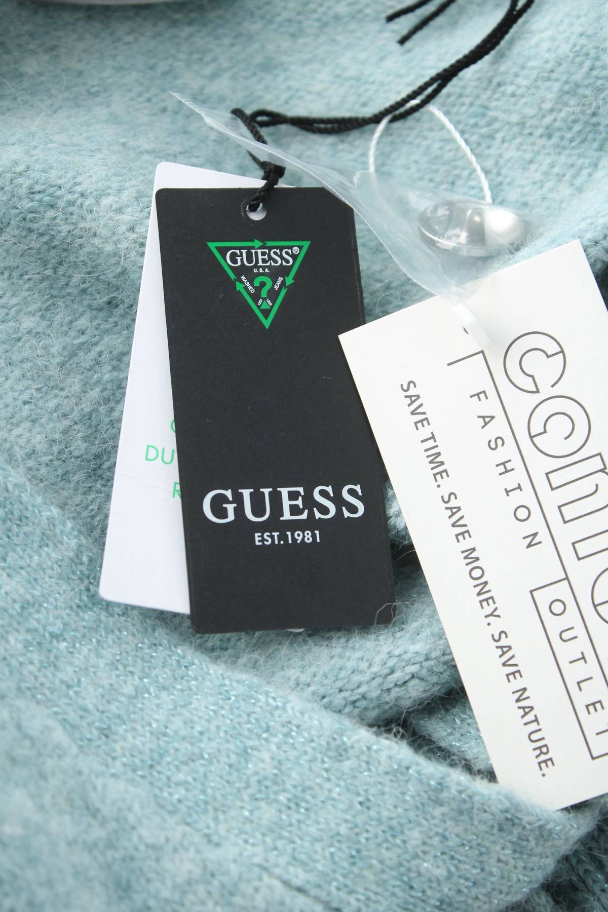 Дамска жилетка Guess3 - Contour.bg Дамска жилетка Guess3