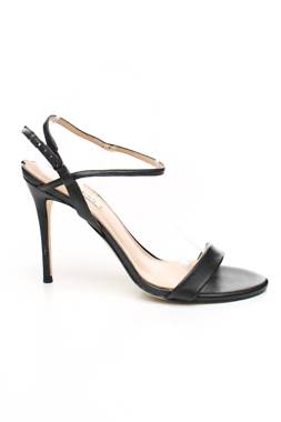 Σανδάλια Guess1 - Contourshop.gr Σανδάλια Guess1