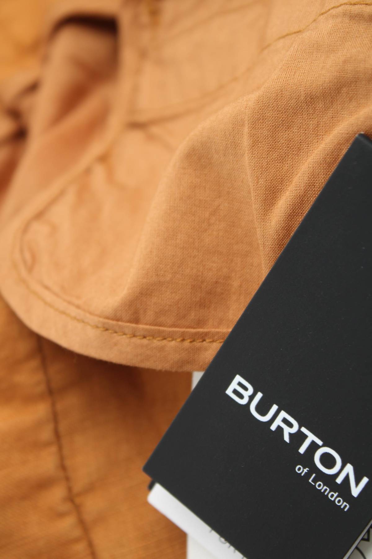 Дамски къс панталон Burton3 - Contour.bg Дамски къс панталон Burton3