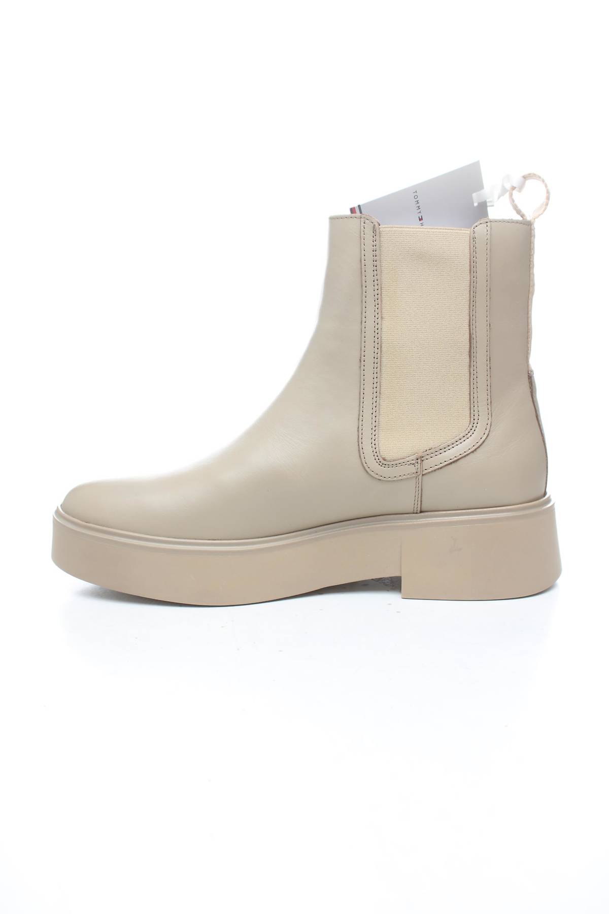 Γυναικεία μποτάκια Tommy Hilfiger2 - Contourshop.gr Γυναικεία μποτάκια Tommy Hilfiger2