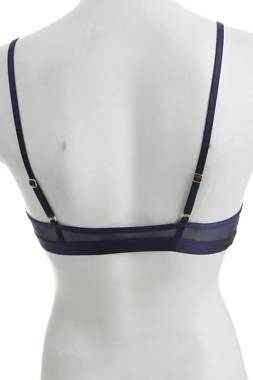 Сутиен Hunkemoller2