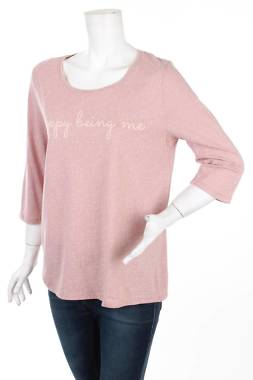 Домашно облекло Triumph1