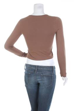 Γυναικεία μπλούζα Hollister2