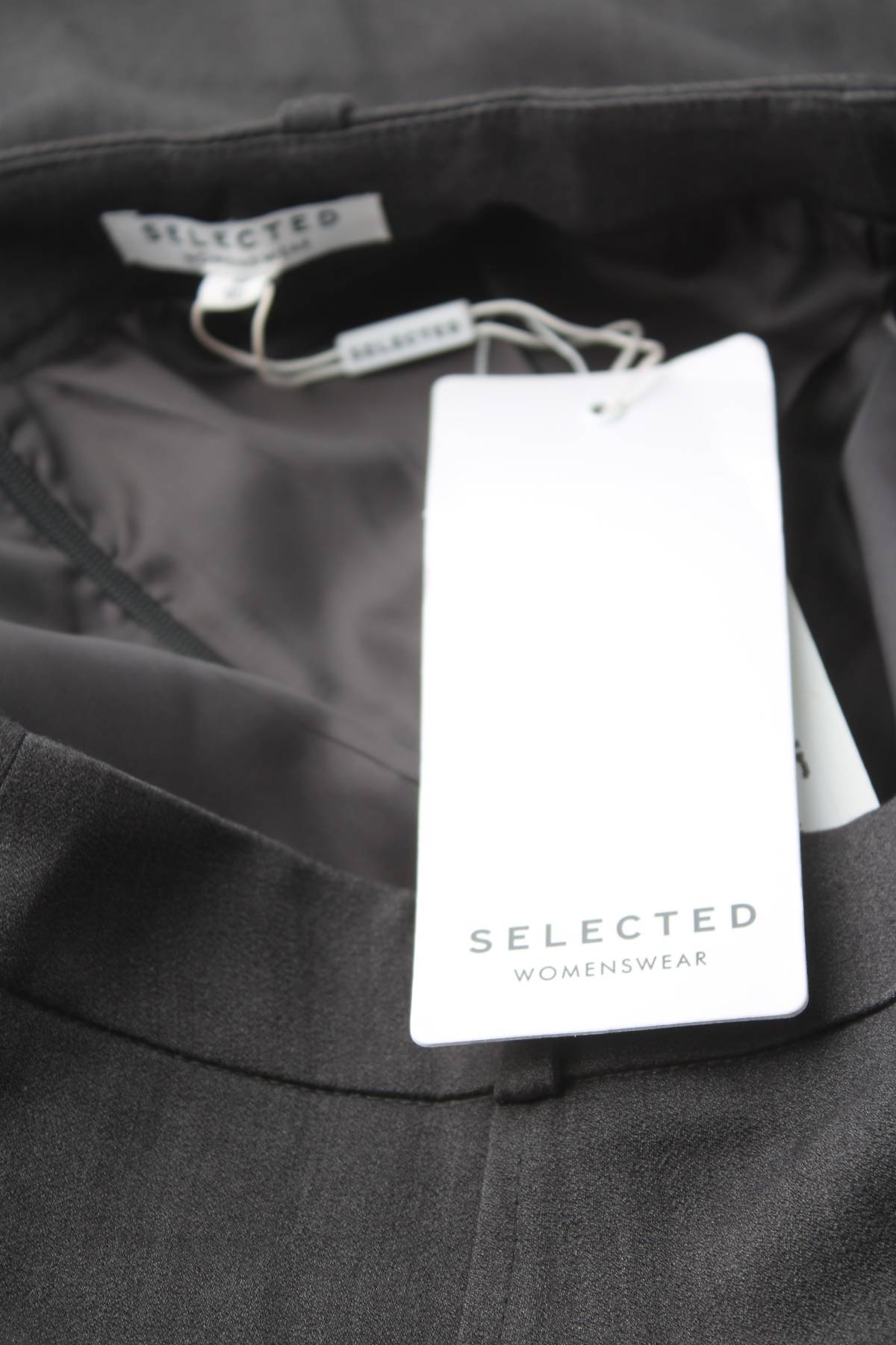 Пола Selected3