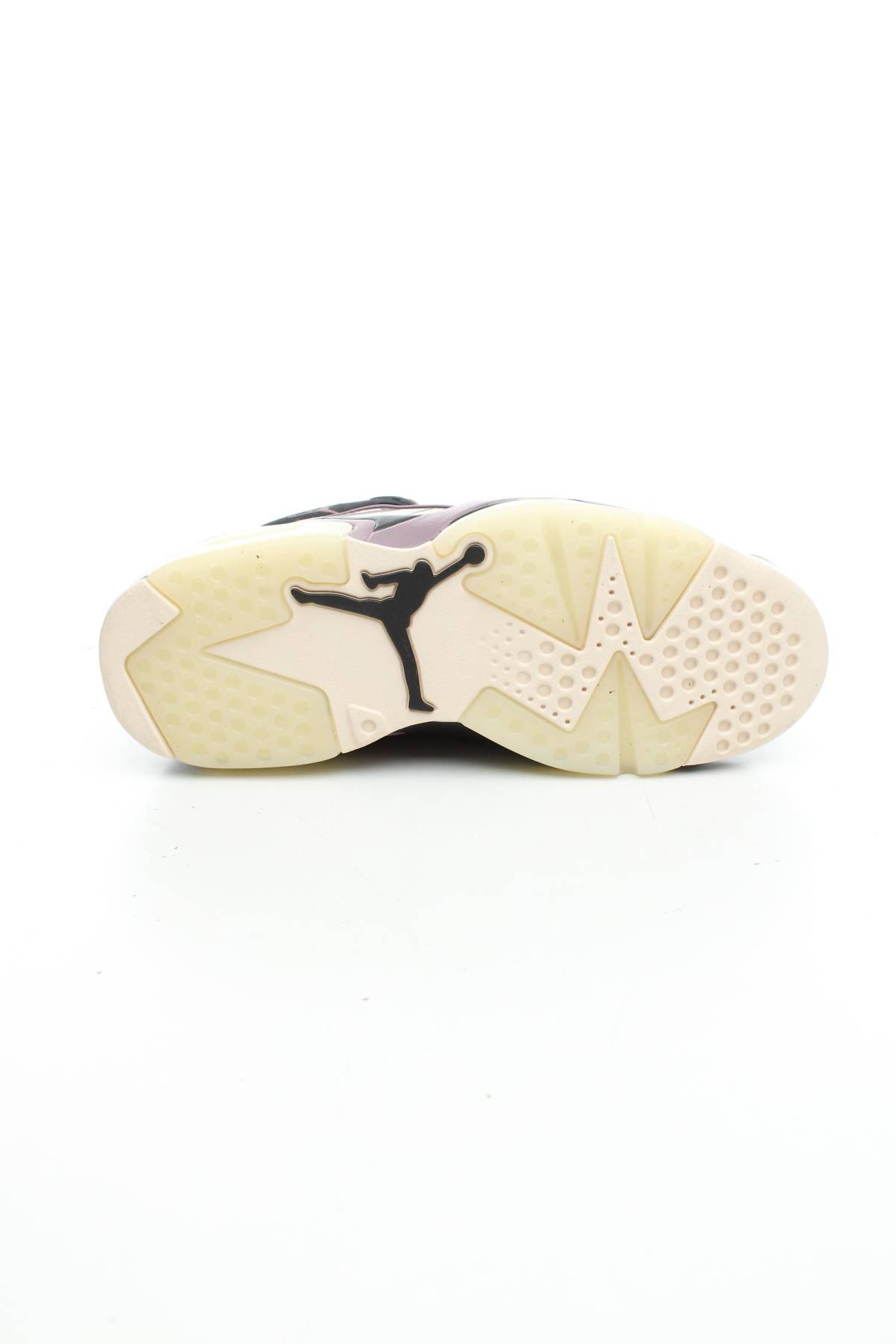 Маратонки Nike Jordan4