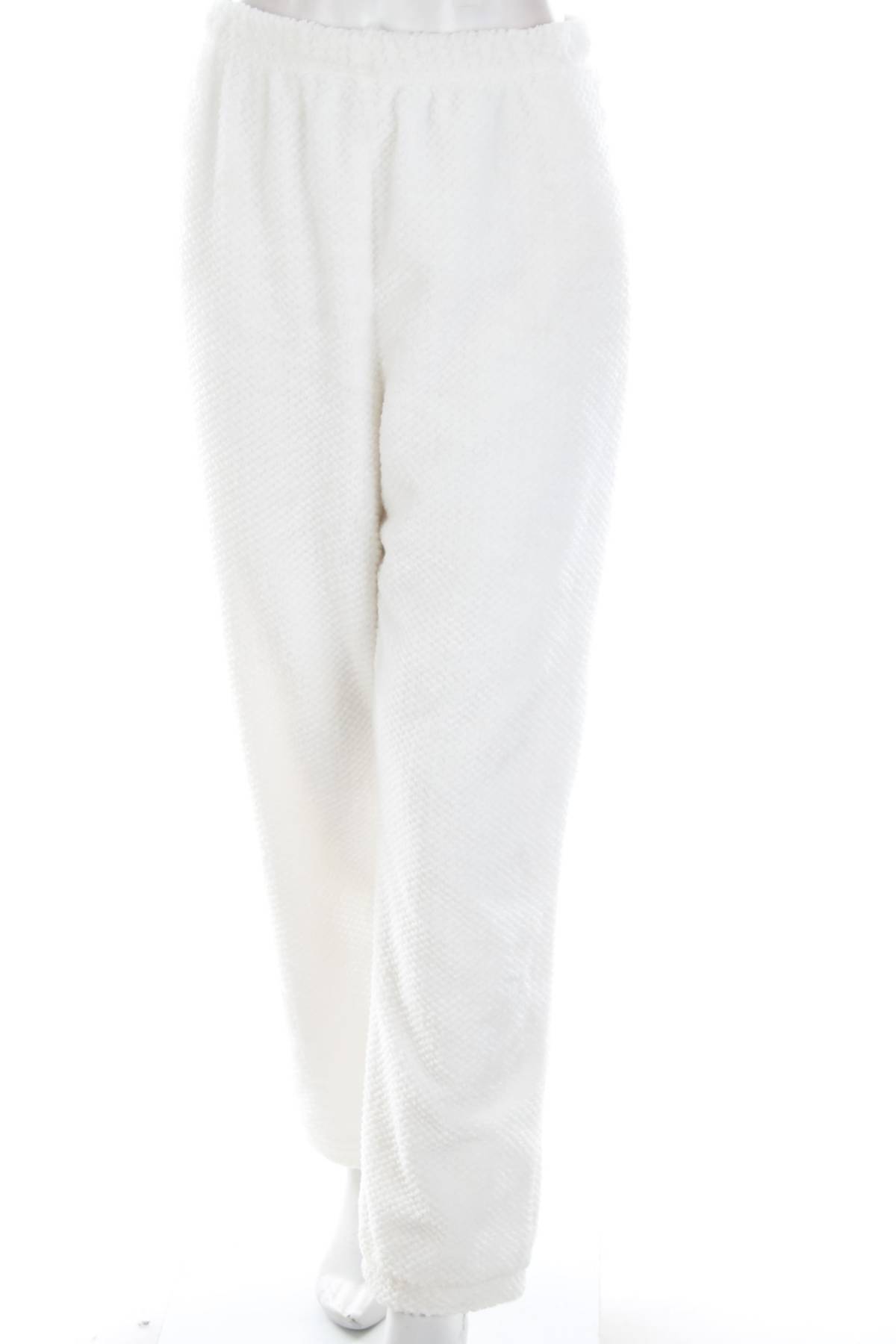 Домашно облекло Etam1 - Contour.bg Домашно облекло Etam1