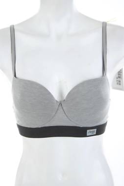 Спортен сутиен Sloggi1