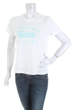 Дамска тениска Tommy Jeans1