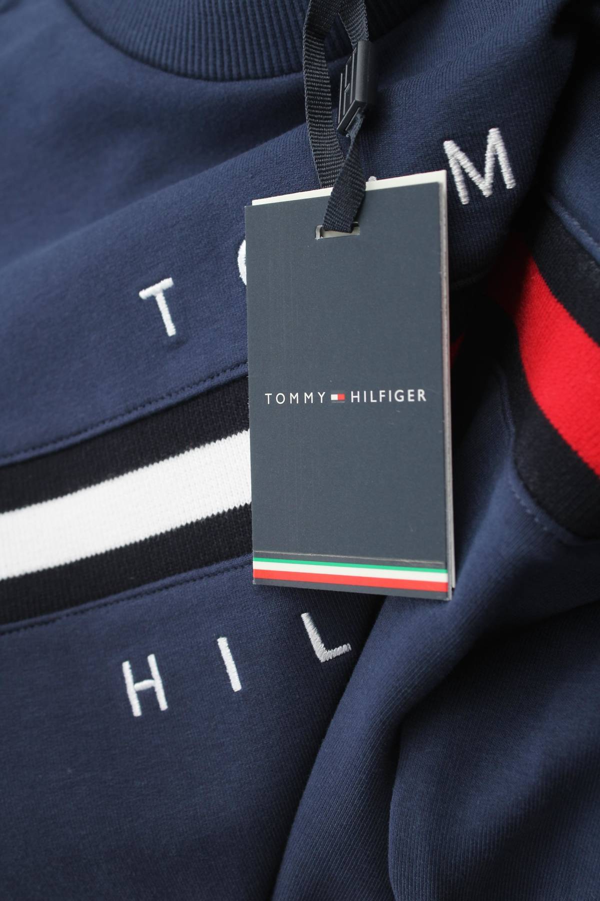 Παιδικές μπλούζες Tommy Hilfiger3