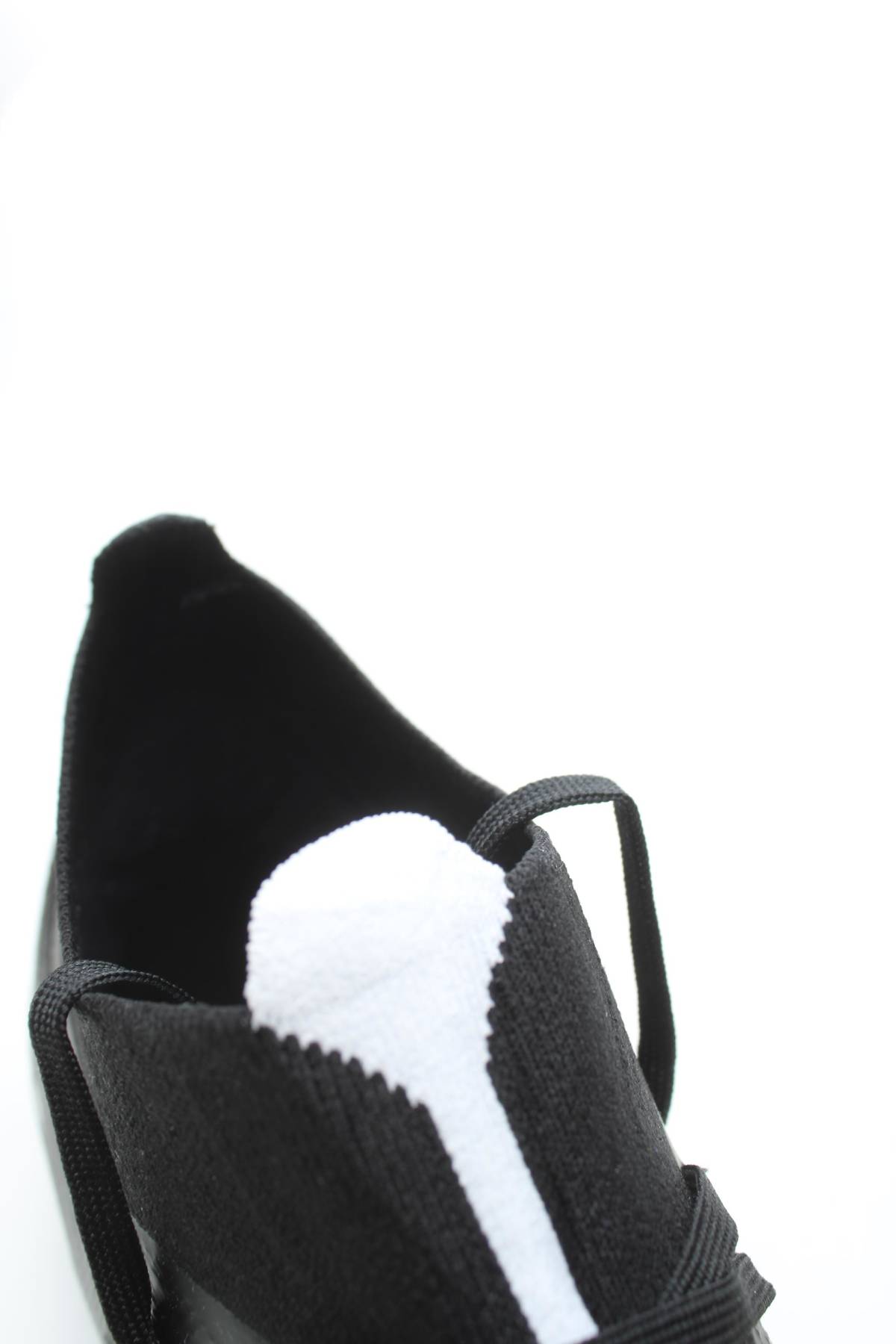 Футболни обувки Puma5 - Contour.bg Футболни обувки Puma5