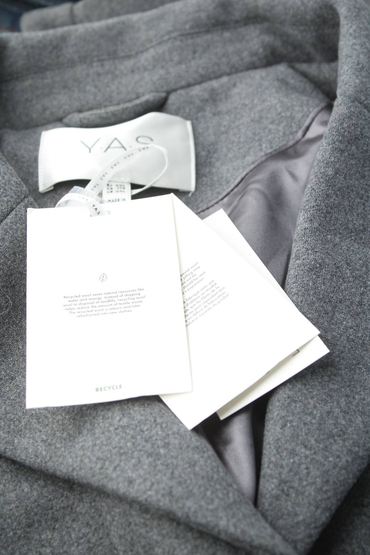 Дамско палто Y.A.S4