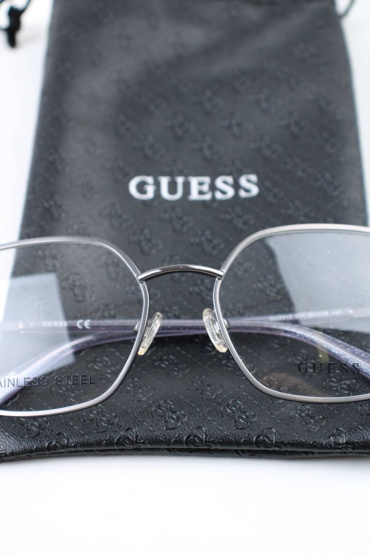 Γυαλιά Guess4