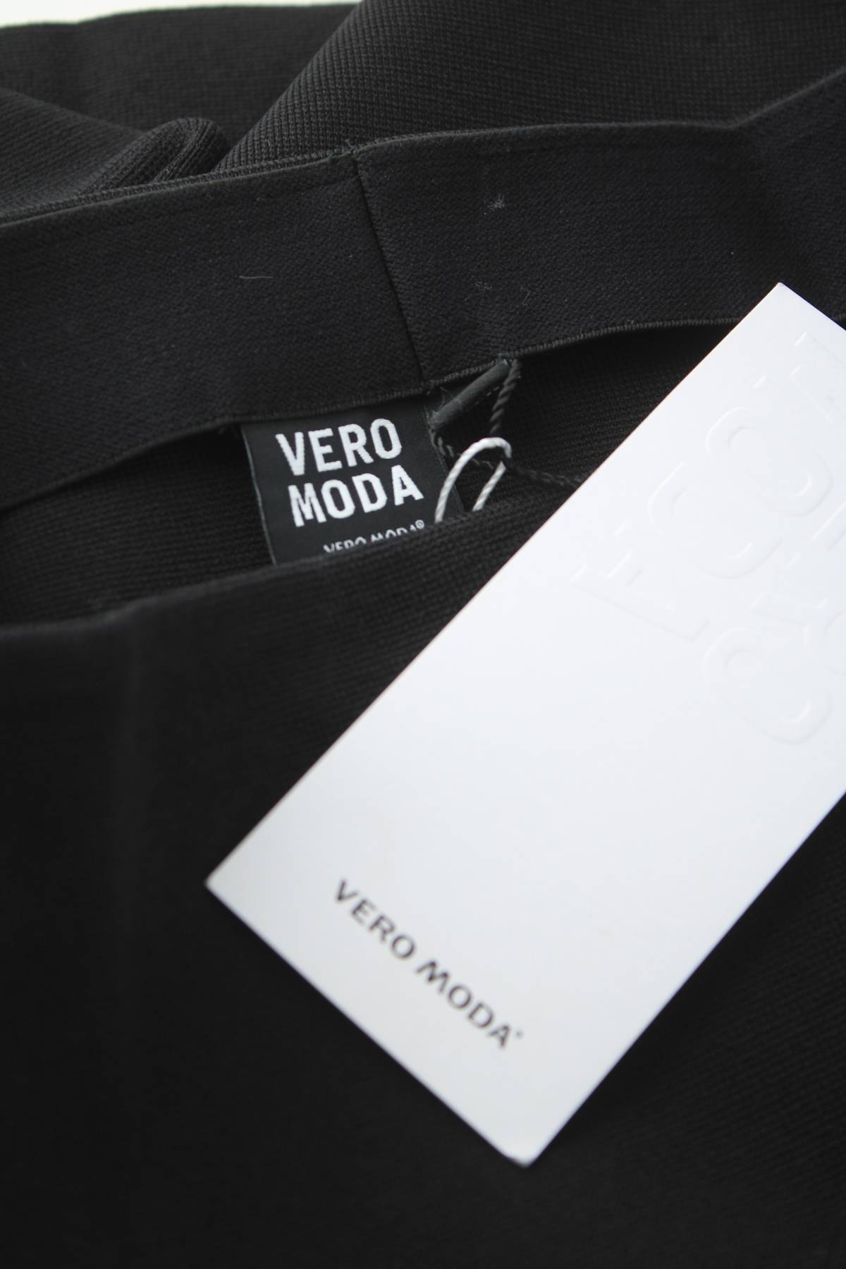 Φούστα Vero Moda3