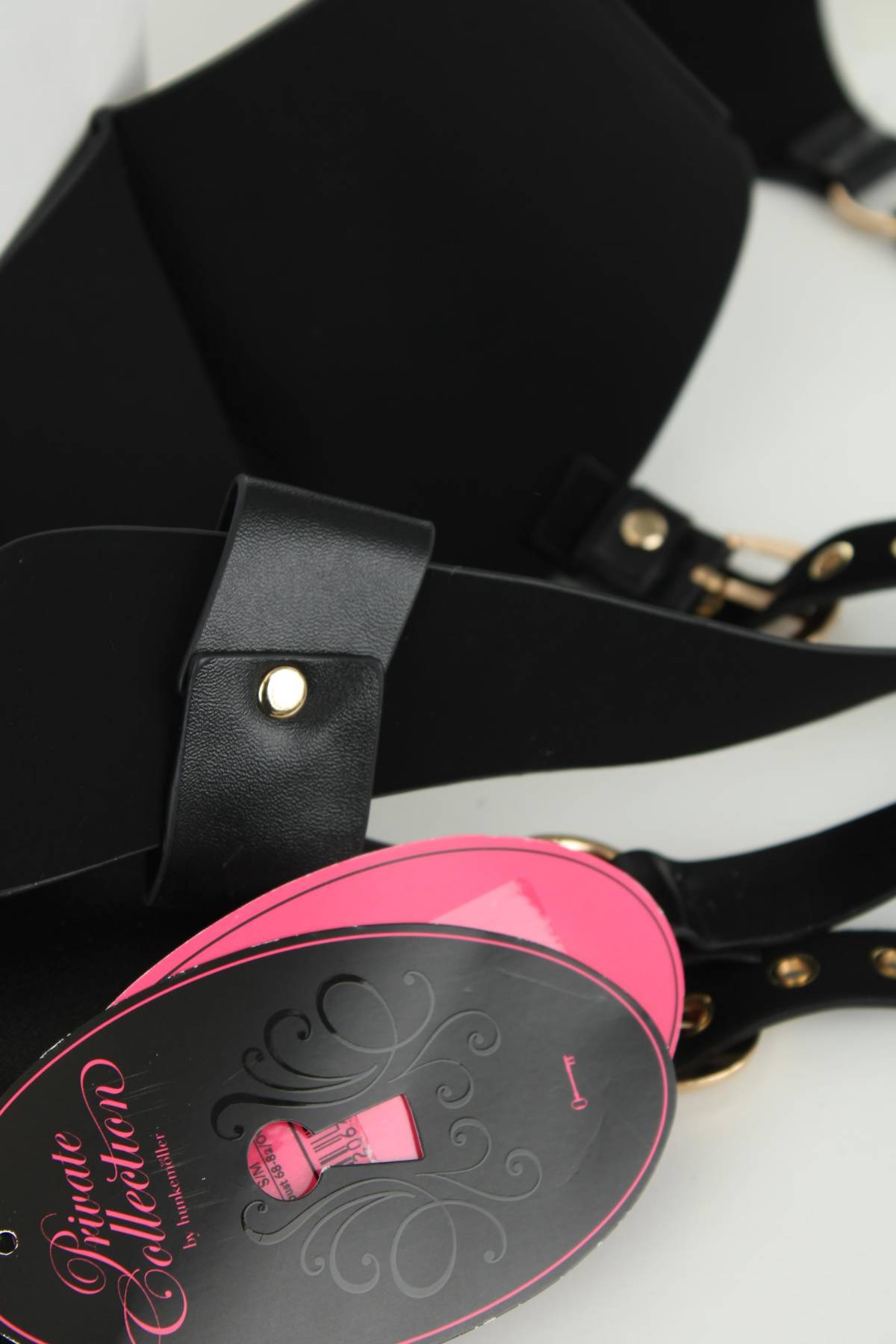 Ερωτικά εσώρουχα Hunkemoller3