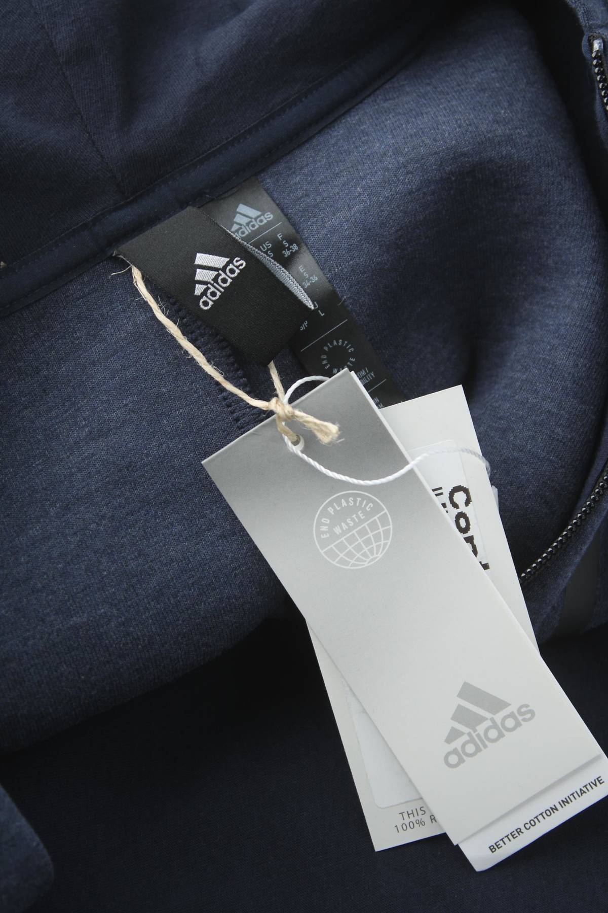 Дамски суичър Adidas3