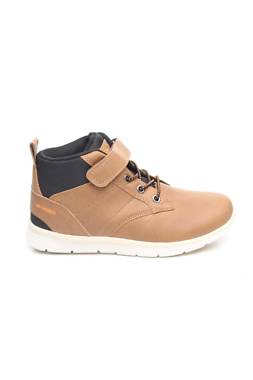 Детски ботуши Umbro1