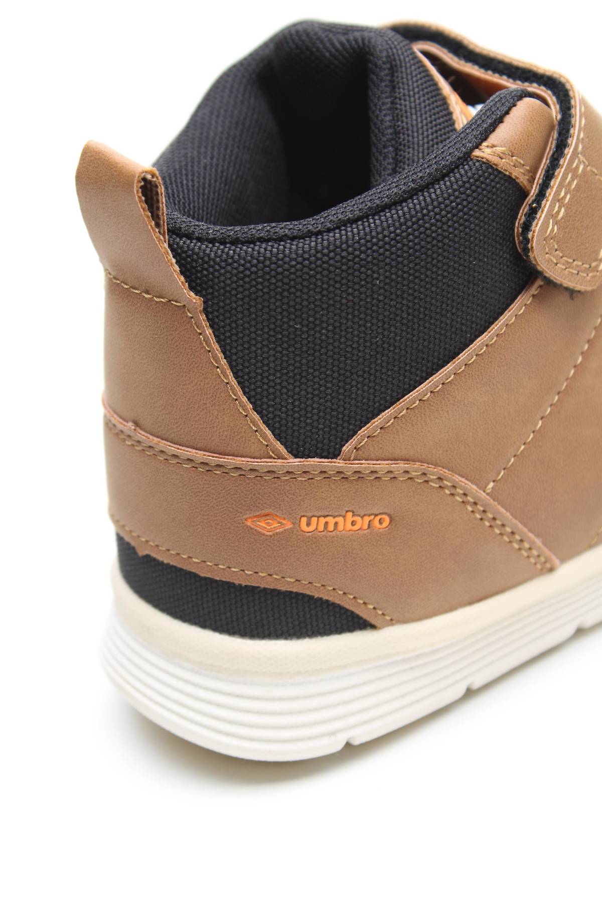 Детски ботуши Umbro5