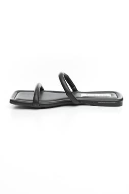 Πέδιλα Steve Madden2 - Contourshop.gr Πέδιλα Steve Madden2