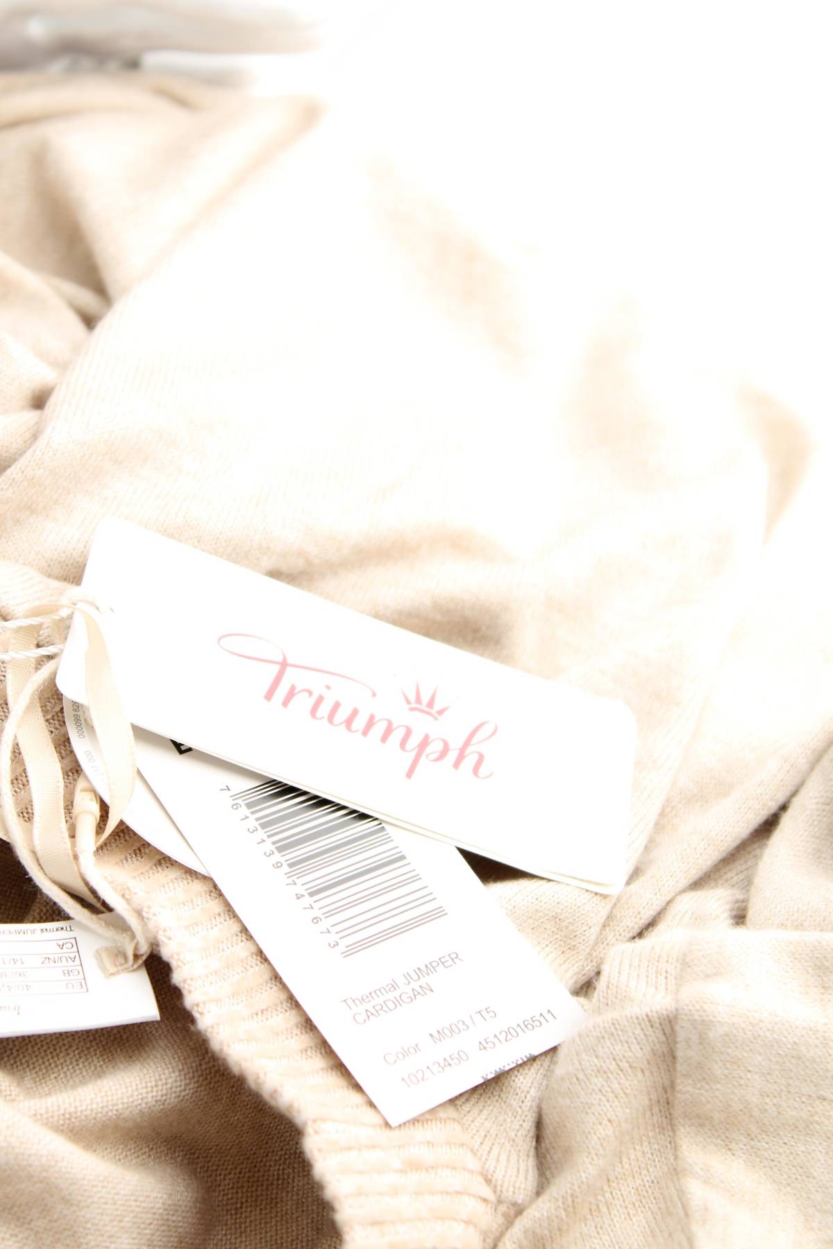 Дамска жилетка Triumph3
