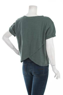 Домашно облекло Triumph2