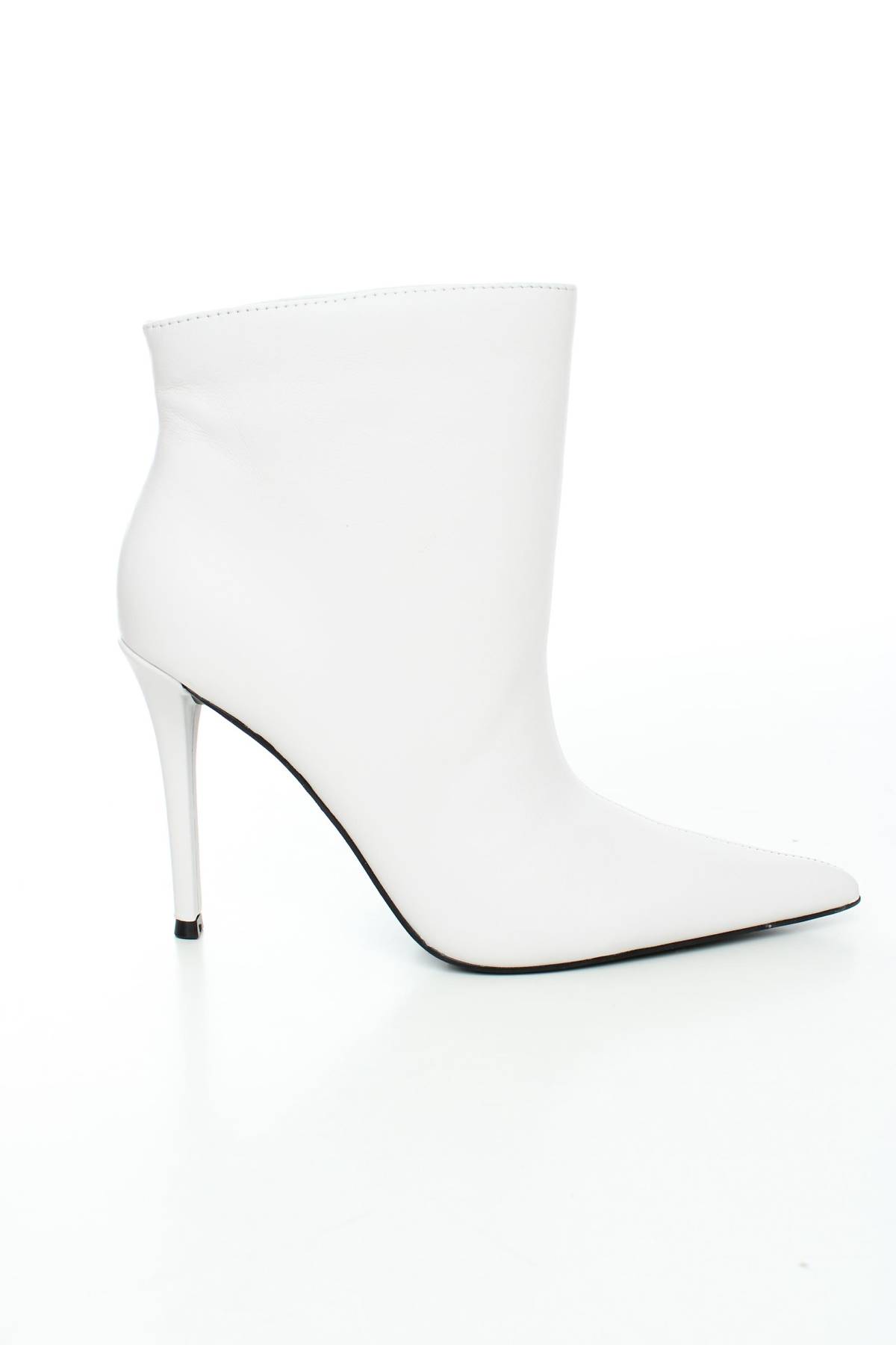 Дамски боти Steve Madden1