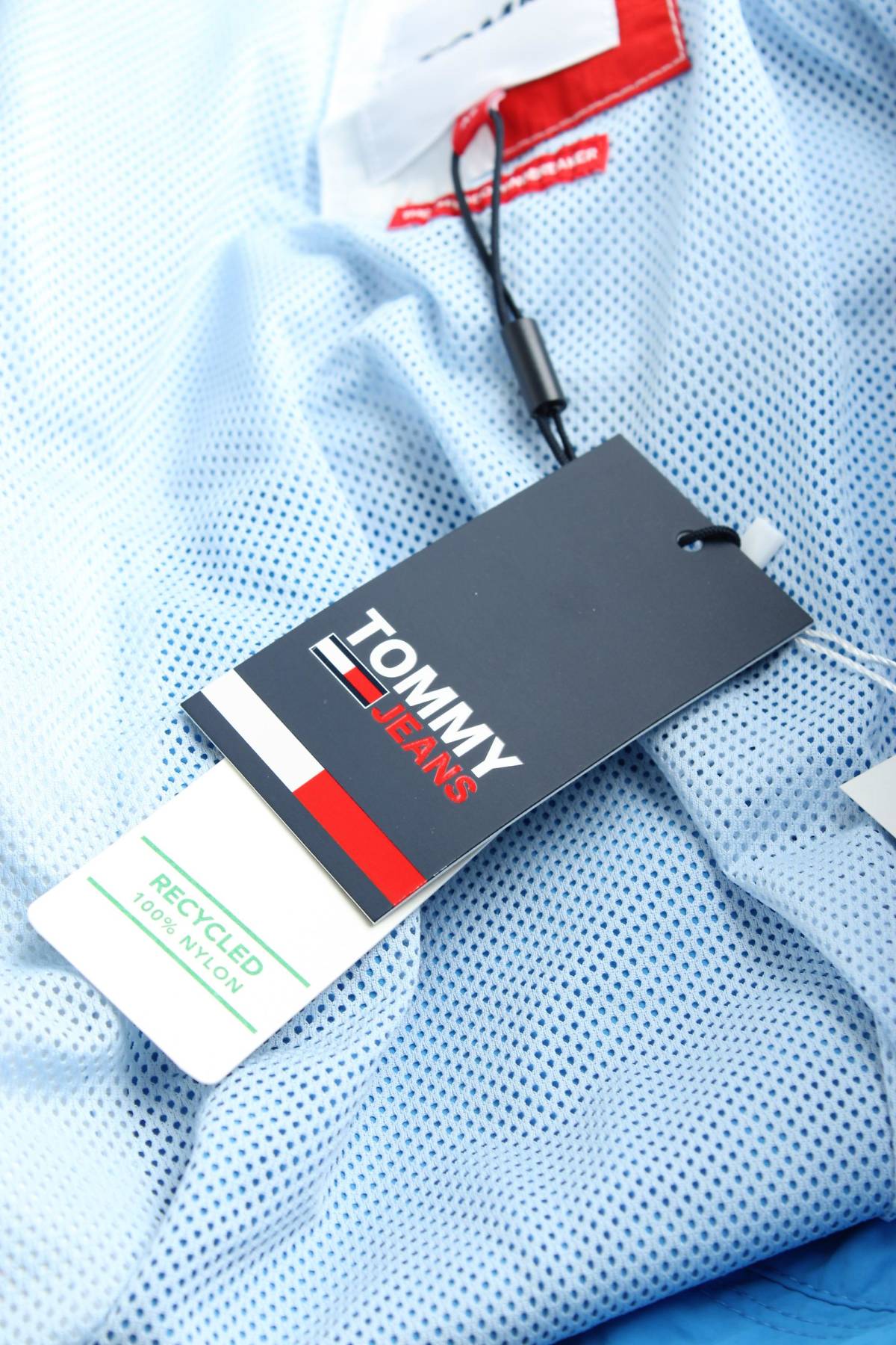 Дамско яке Tommy Jeans4