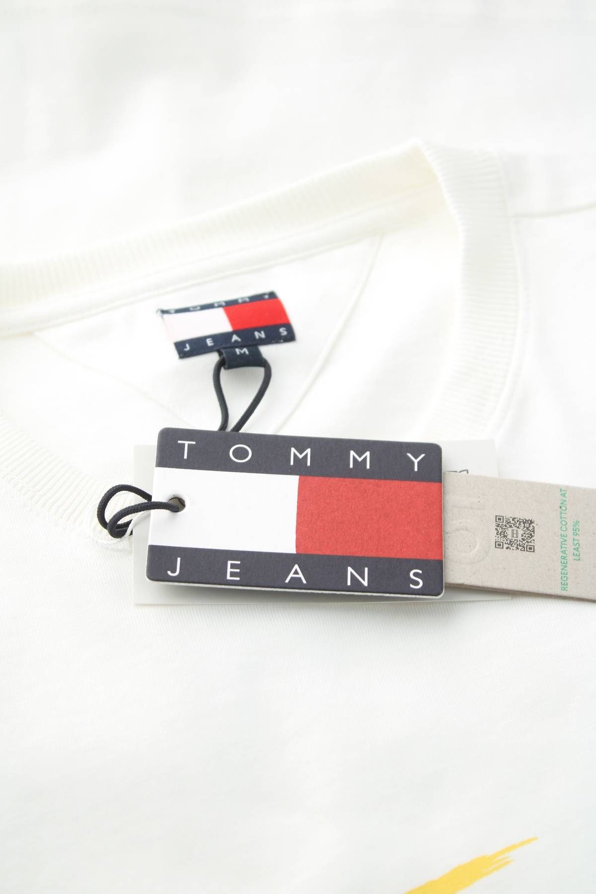Мъжка тениска Tommy Jeans3