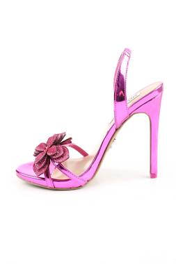 Σανδάλια Steve Madden2