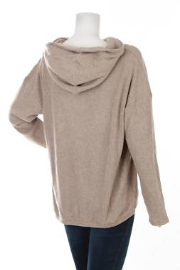 Домашно облекло Triumph2