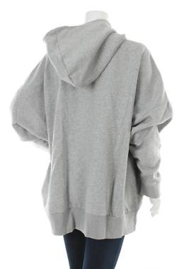 Дамски суичър Reebok2