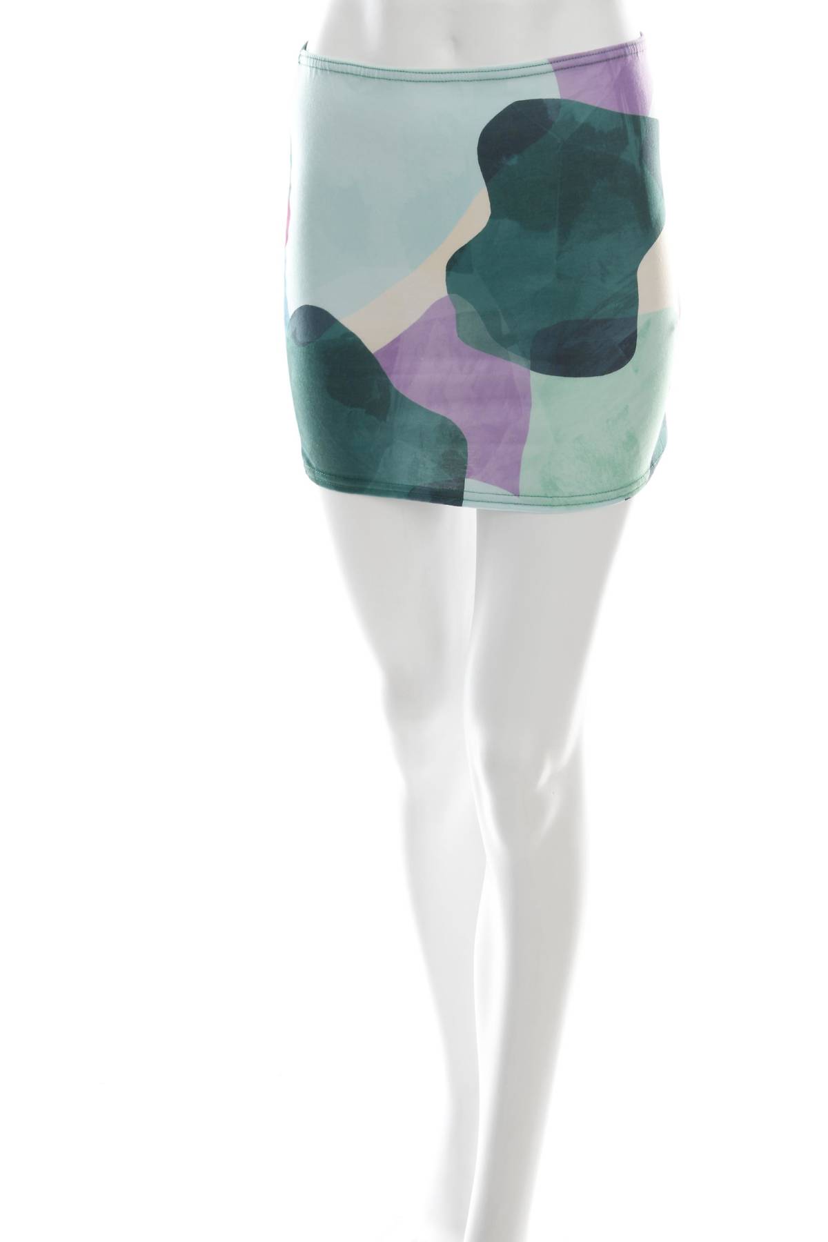 Пола Boohoo1 - Contour.bg Пола Boohoo1