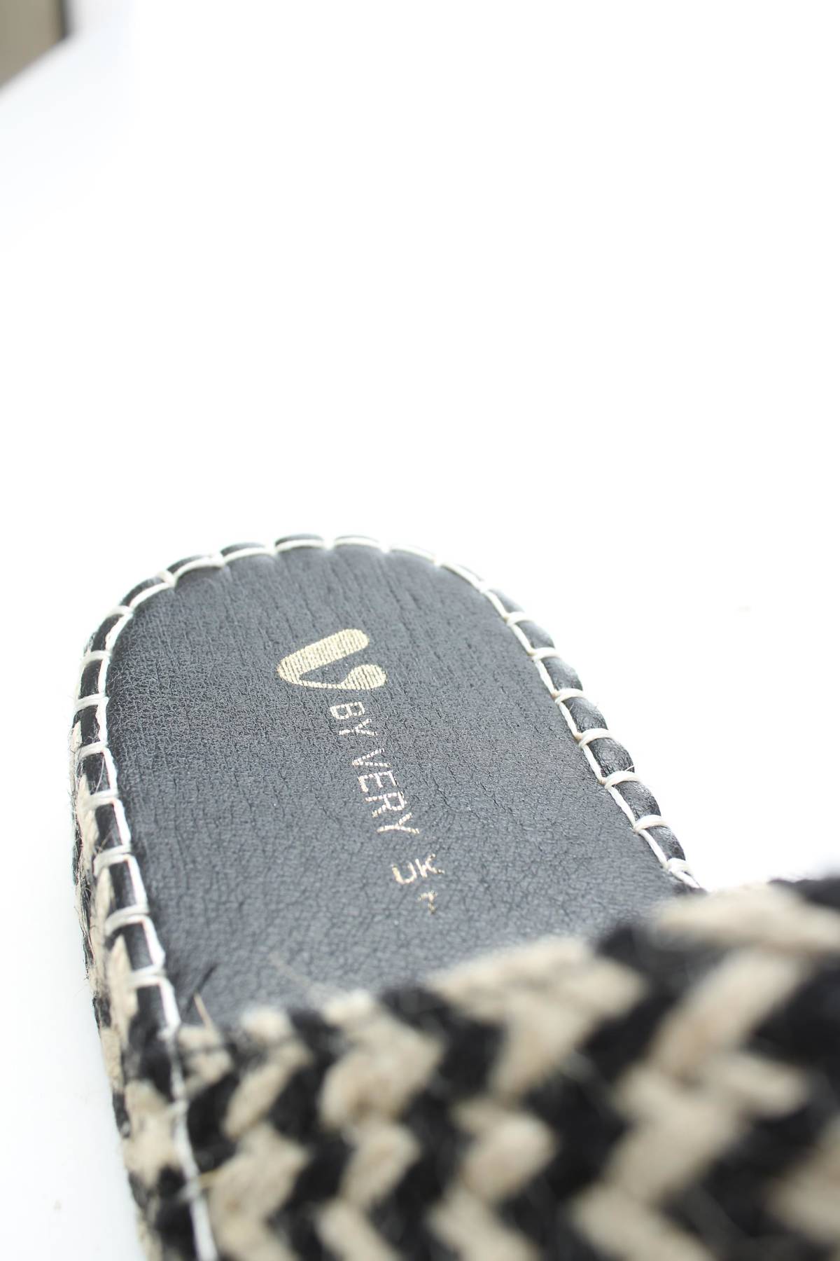 Πέδιλα V by Very5