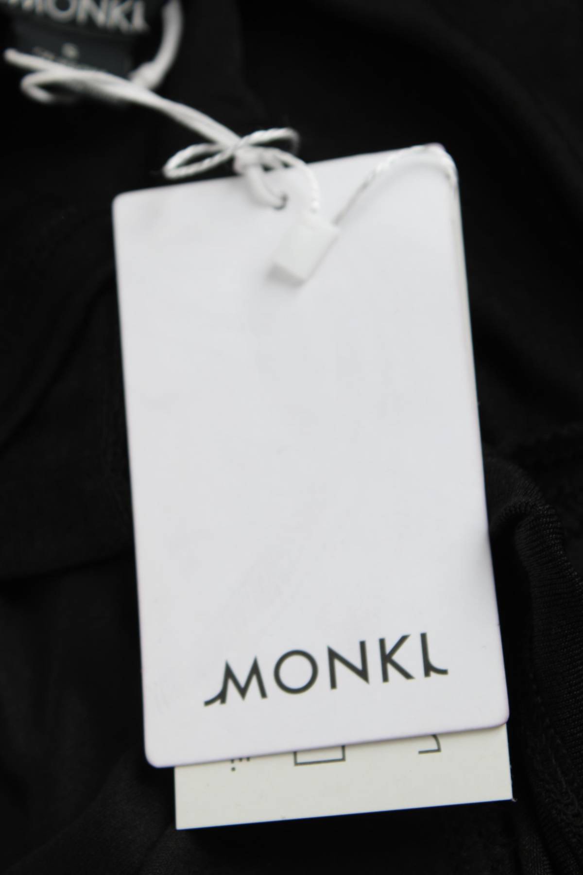 Бюстие Monki3