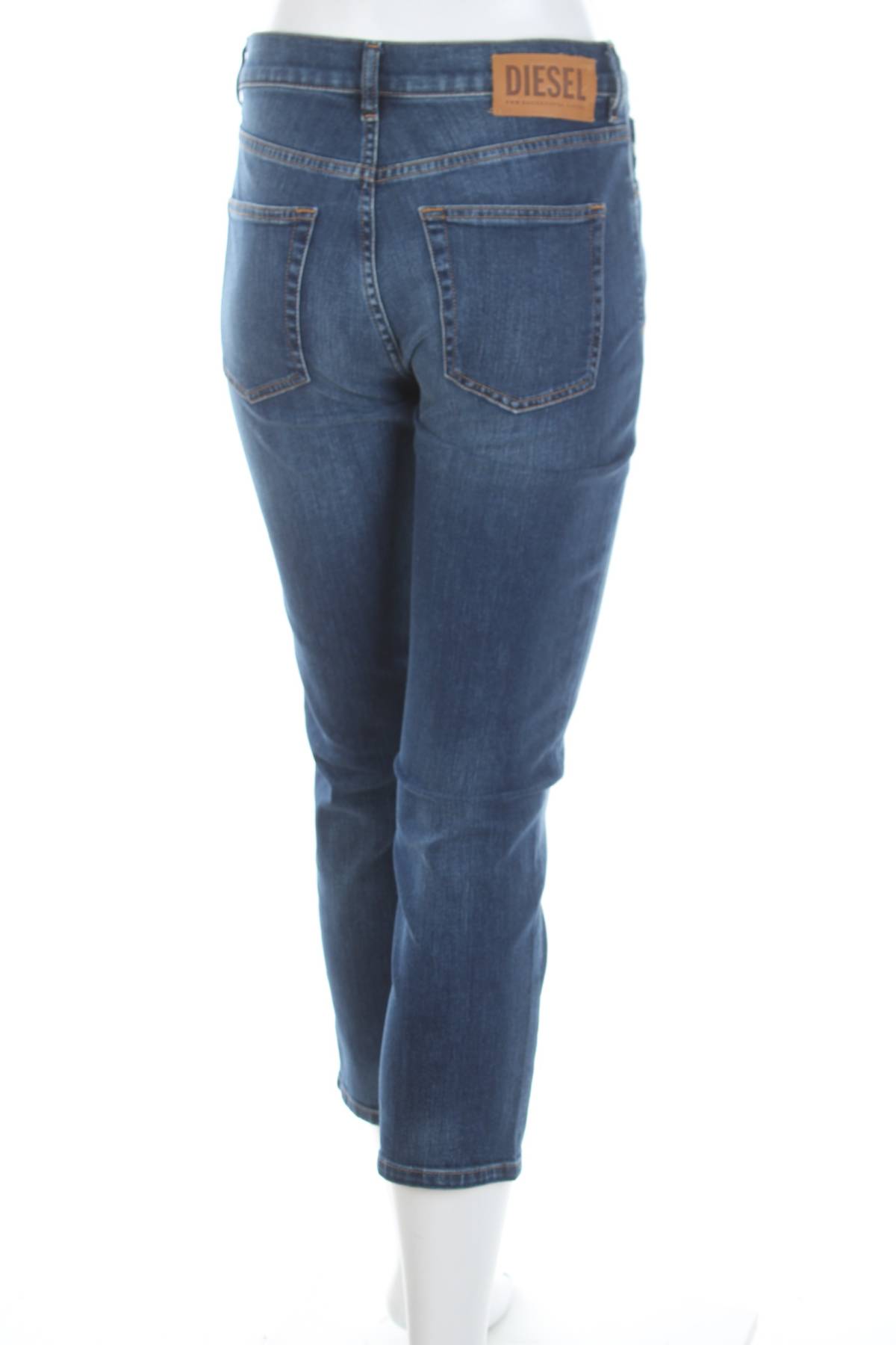 Γυναικεία τζιν Diesel2