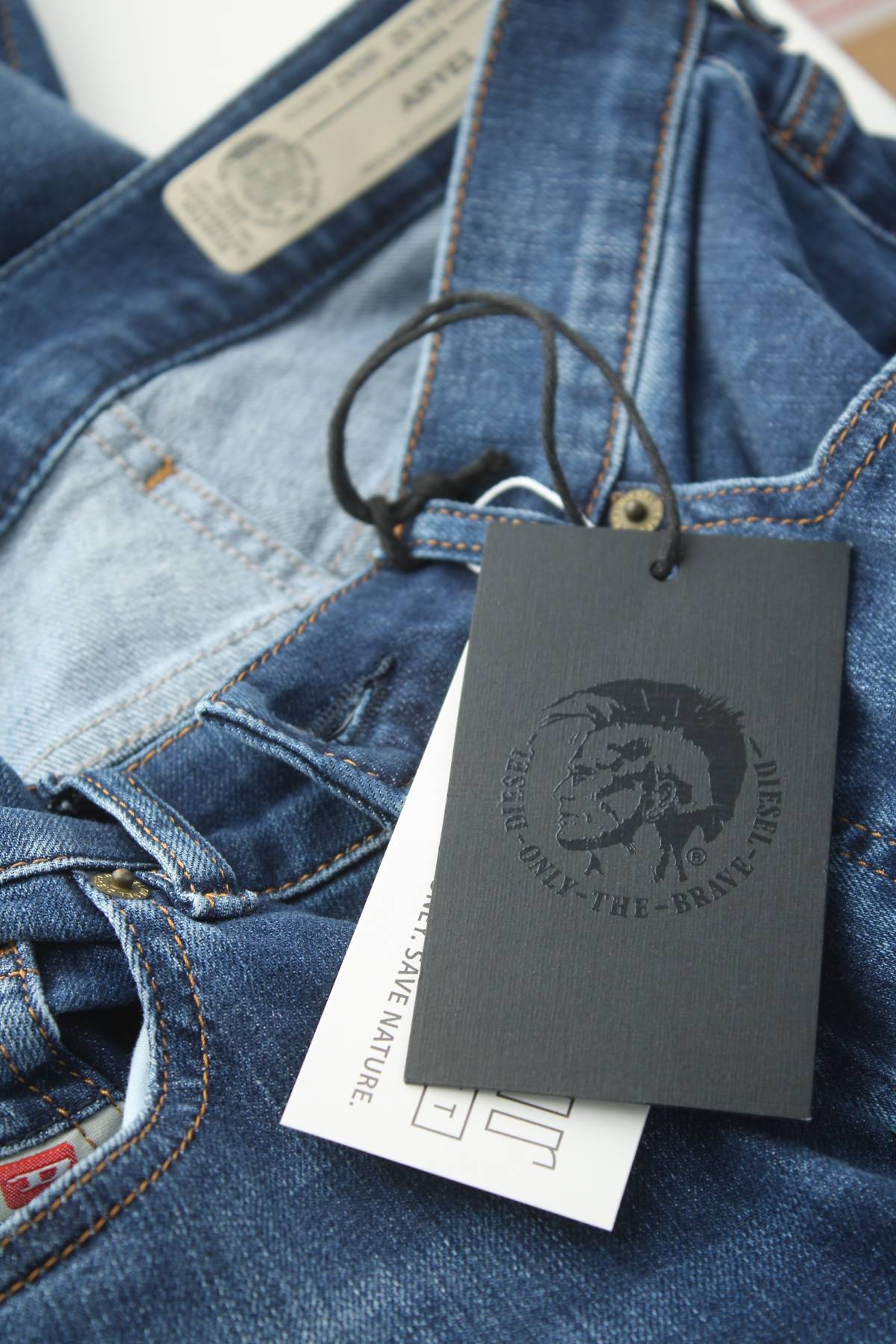 Γυναικεία τζιν Diesel3