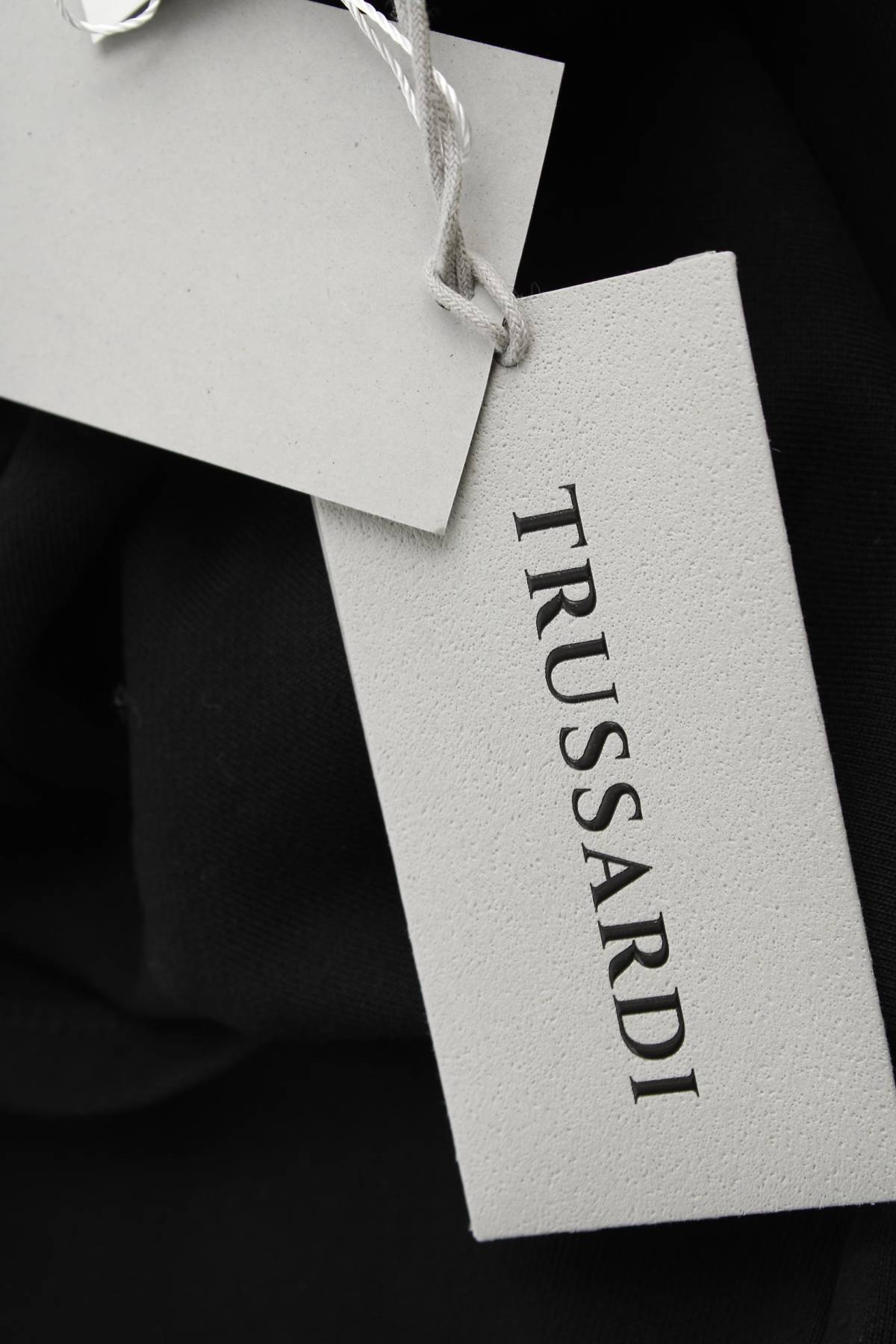 Γυναικείο αθλητικό παντελόνι Trussardi3 - Contourshop.gr Γυναικείο αθλητικό παντελόνι Trussardi3