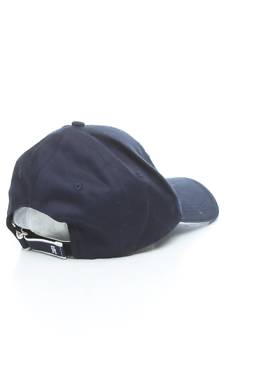 Шапка Tommy Hilfiger2 - Contour.bg Шапка Tommy Hilfiger2