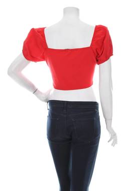 Γυναικεία μπλούζα Boohoo2 - Contourshop.gr Γυναικεία μπλούζα Boohoo2