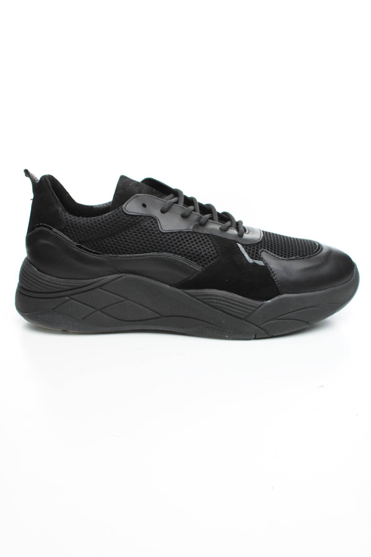 Мъжки обувки Steve Madden1
