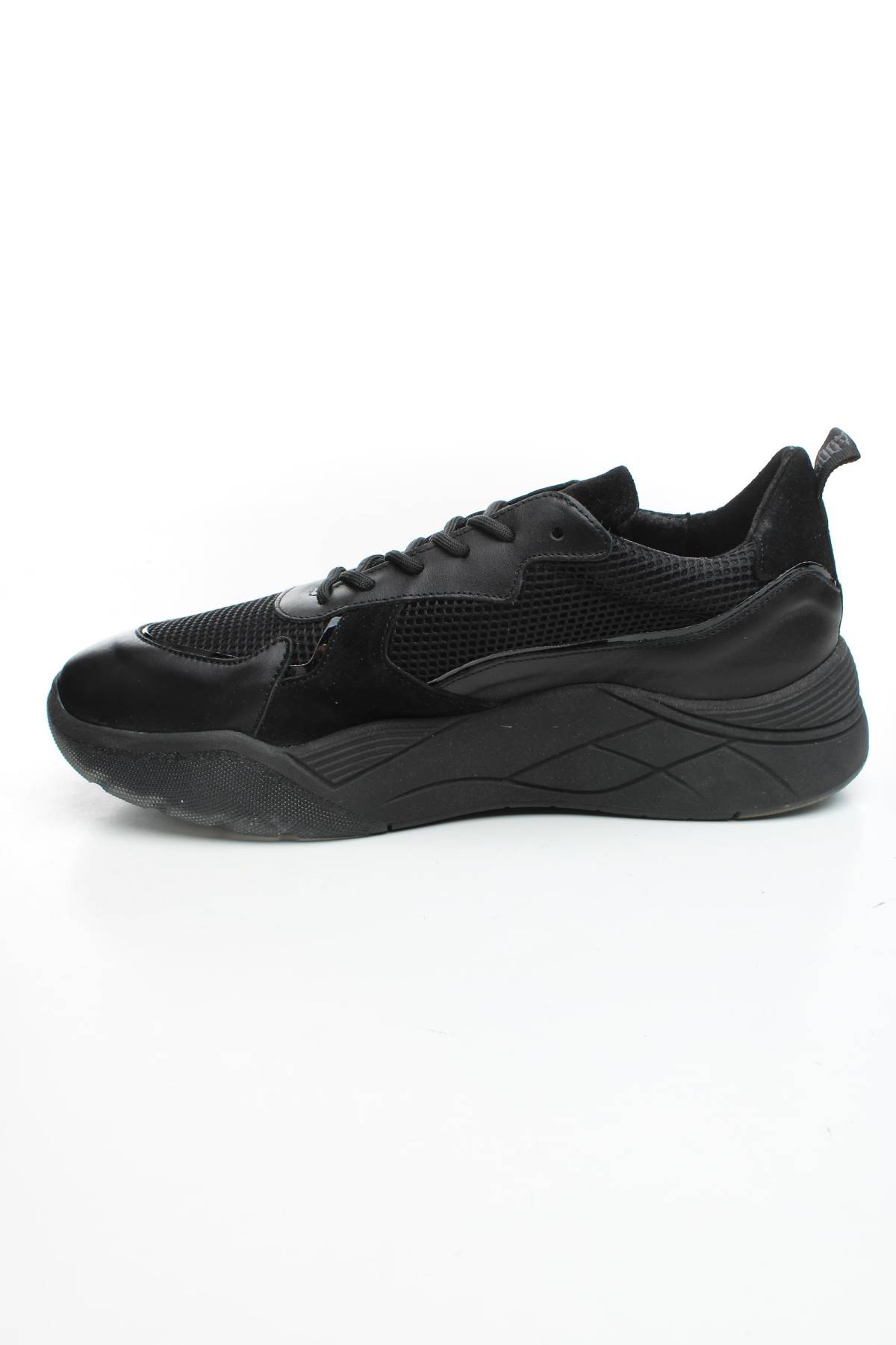 Мъжки обувки Steve Madden2