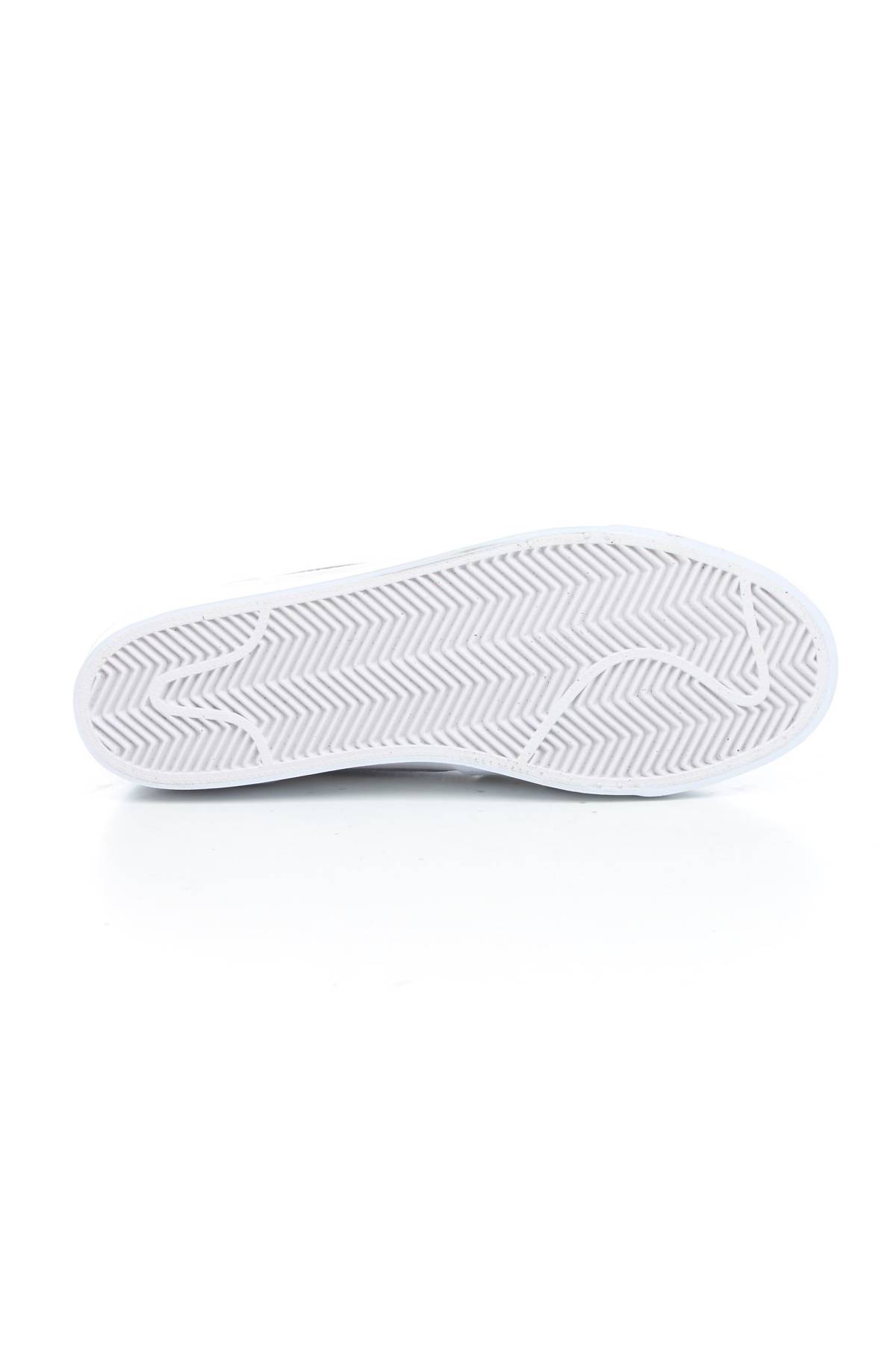 Кецове Nike Air Zoom4 - Contour.bg Кецове Nike Air Zoom4