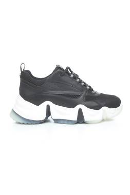 Маратонки Steve Madden1