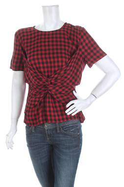 Γυναικεία μπλούζα Guess1 - Contourshop.gr Γυναικεία μπλούζα Guess1