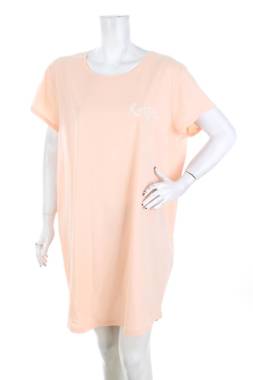 Дамска нощница Triumph1