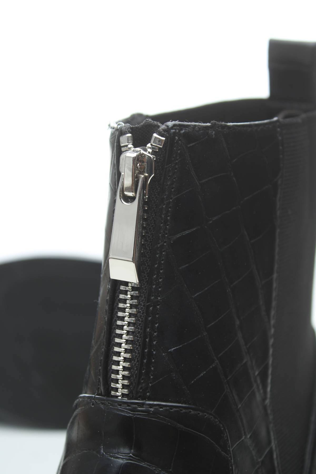 Дамски боти Stradivarius5