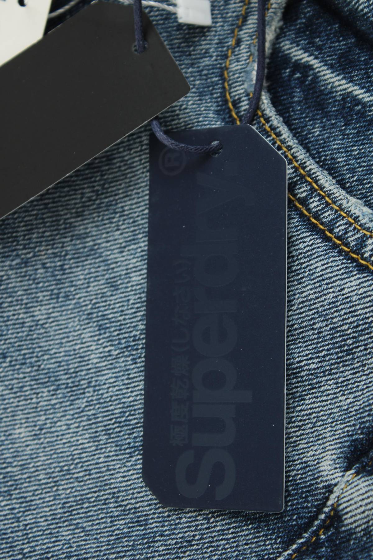 Γυναικεία τζιν σορτσάκια Superdry3