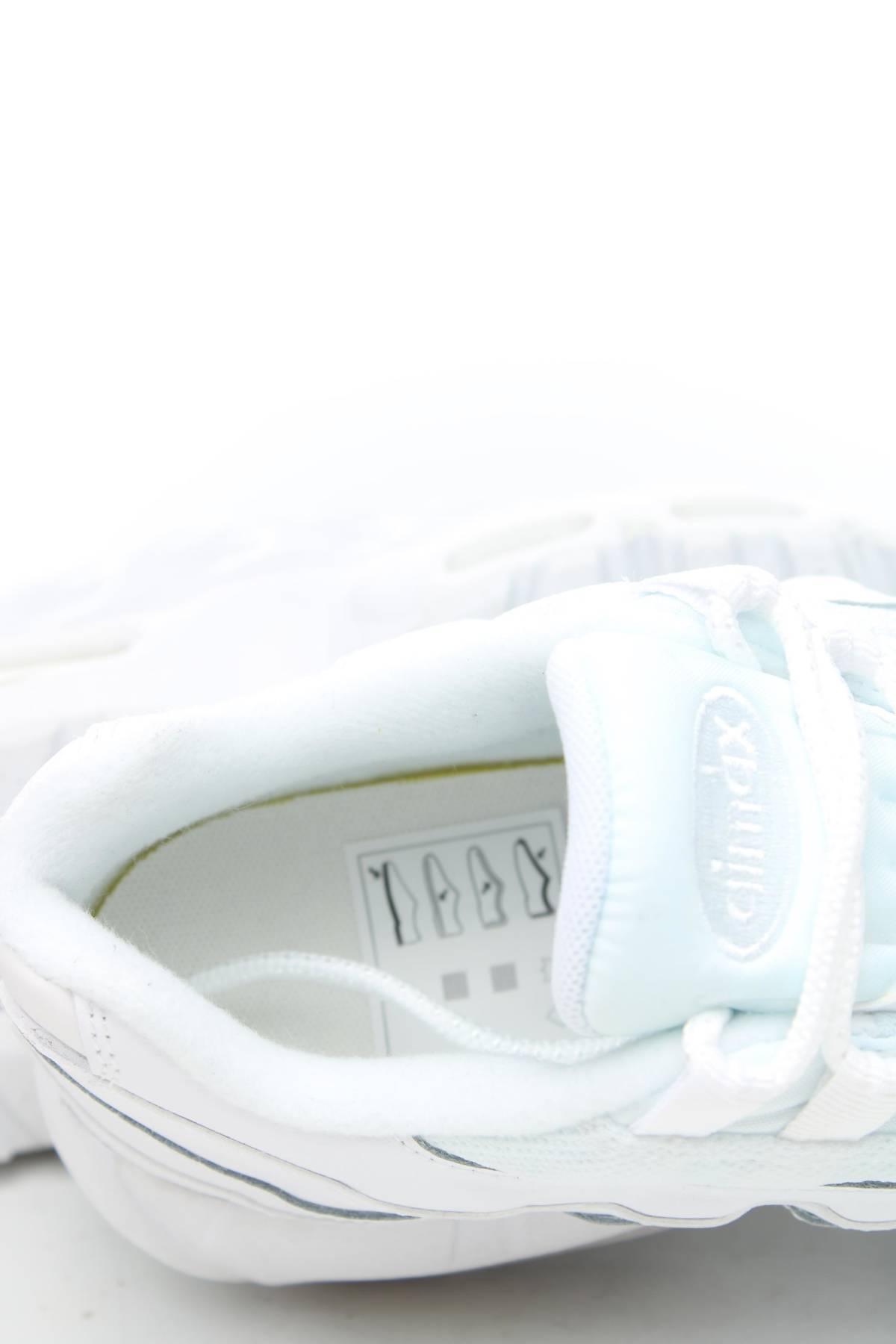 Маратонки Nike Air Max5 - Contour.bg Маратонки Nike Air Max5