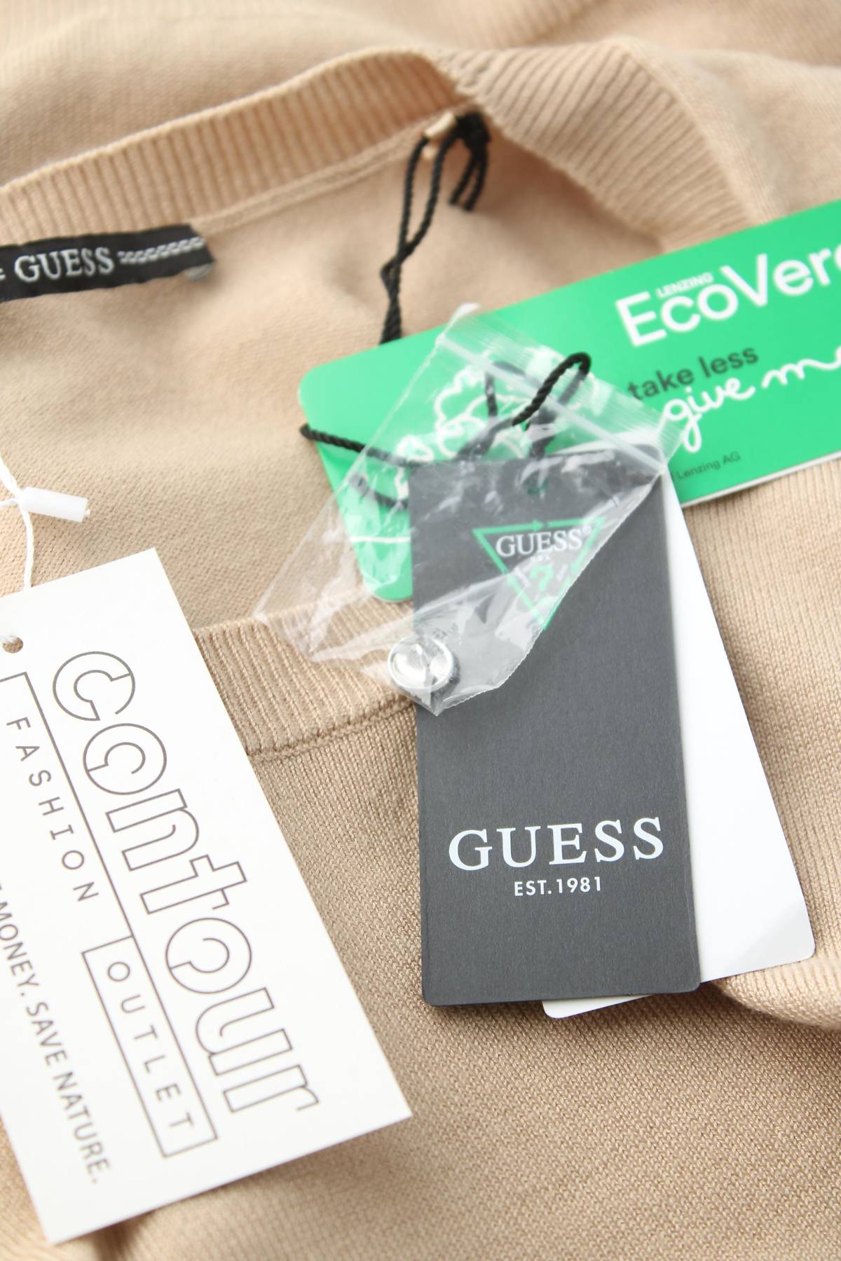 Дамски пуловер Guess3