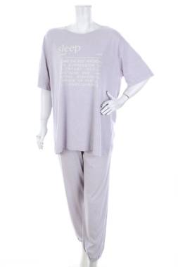 Дамска пижама Triumph1