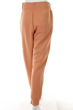 Дамско спортно долнище Nike2